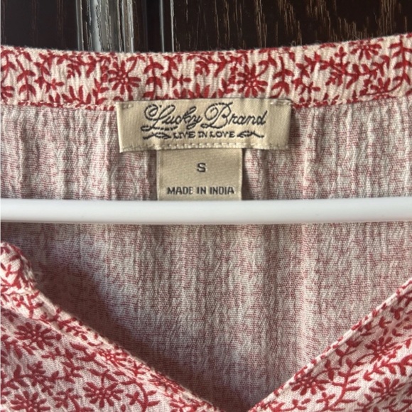 Lucky Brand Top Womens Small Red Floral V-neck Long Sleeve Boho Peasant - Picture 3 of 13
